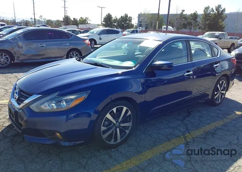 2017 Nissan Altima 2.5 Sr z USA, uszkodzony, nr VIN 1N4AL3AP4HN319222